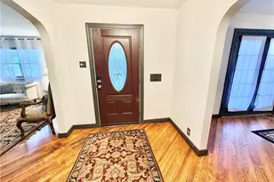 1960 Majestic Cir, Steubenville, OH 43952 - Photo 14