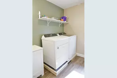 329 E Bowman Street, Wooster, OH 44691 - Photo 28