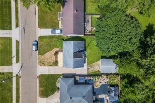 1703 41st St NW, Canton, OH 44709 - Photo 26