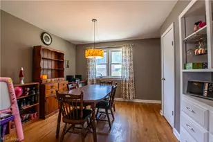 1703 41st St NW, Canton, OH 44709 - Photo 14