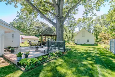 44 Fruitland Avenue, Painesville, OH 44077 - Photo 2