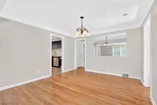 19239 Winslow Rd, Huber Heights, OH 44122 - Photo 6