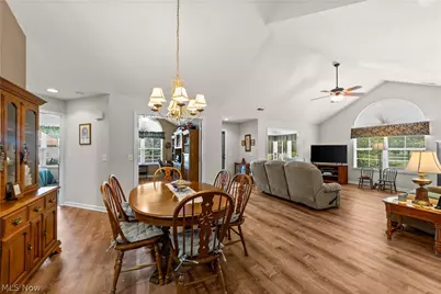 5304 Sundance Way, Brunswick Hills, OH 44212 - Photo 6