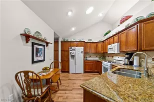 5304 Sundance Way, Brunswick Hills, OH 44212 - Photo 14
