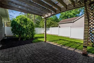 11255 Eleanor Ave NE, Hartville, OH 44632 - Photo 10