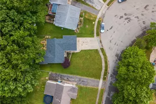 949 Saul Dr, Hubbard, OH 44425 - Photo 40
