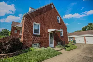 518 Edwards St, Louisville, OH 44641 - Photo 4