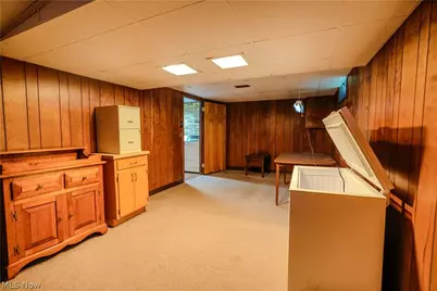 518 Edwards Street, Louisville, OH 44641 - Photo 28