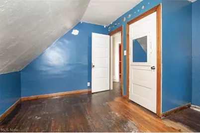 4507 Bridgeview Avenue, Newburgh Heights, OH 44105 - Photo 18