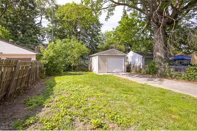 4507 Bridgeview Avenue, Newburgh Heights, OH 44105 - Photo 30
