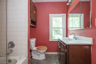 4507 Bridgeview Ave, Newburgh Heights, OH 44105 - Photo 20
