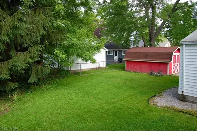 669 Scott Place NW, Massillon, OH 44647 - Photo 6