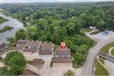 227-E Portage Lakes Drive, Akron, OH 44319 - Photo 30