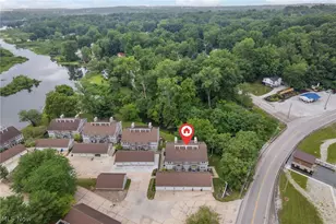 227-E Portage Lakes Dr, Akron, OH 44319 - Photo 30