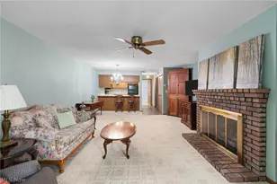 227-E Portage Lakes Dr, Akron, OH 44319 - Photo 8