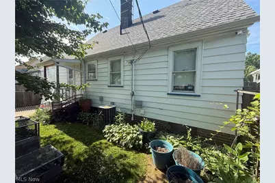 12000 Wayland Avenue, Loveland, OH 44111 - Photo 6