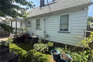 12000 Wayland Ave, Loveland, OH 44111 - Photo 6
