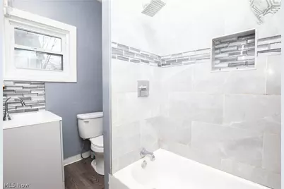 2391 27th Street SW, Akron, OH 44314 - Photo 6