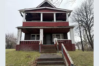 9702 Parkview Avenue, Loveland, OH 44104 - Photo 1