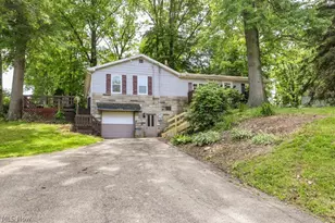 1480 Meadowbrook Blvd, Stow, OH 44224 - Photo 1