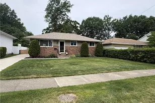 1806 Kennedy Dr, Wickliffe, OH 44092 - Photo 2