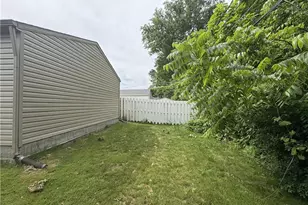 1806 Kennedy Dr, Wickliffe, OH 44092 - Photo 40