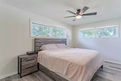 2810 Utica Avenue, Lorain, OH 44052 - Photo 10