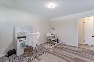 2810 Utica Ave, Lorain, OH 44052 - Photo 14