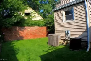 2433 Tuxedo Ave, Parma, OH 44134 - Photo 4
