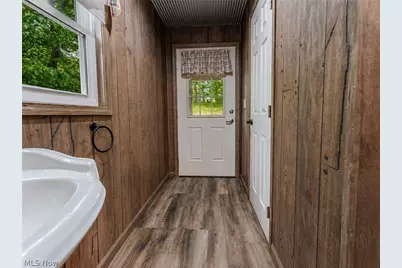 5674 Pleasant Valley Rd, Nashport, OH 43830 - Photo 34