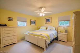119 Sherwood Dr, Williamstown, WV 26187 - Photo 20