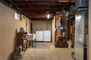 9837 Betty Ln, Elyria, OH 44035 - Photo 26