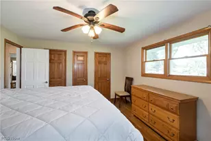 9837 Betty Ln, Elyria, OH 44035 - Photo 18