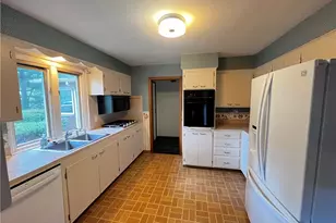 7447 Sylvan Dr, Kent, OH 44240 - Photo 8