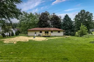 1709 Berna Rd, Green, OH 44312 - Photo 42
