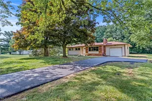 1709 Berna Rd, Green, OH 44312 - Photo 1