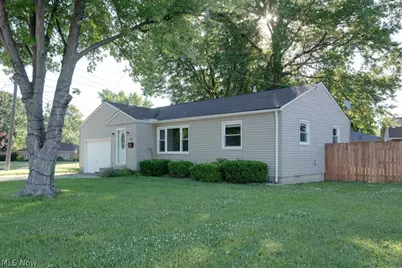 1211 Jakse Drive, Eastlake, OH 44095 - Photo 2