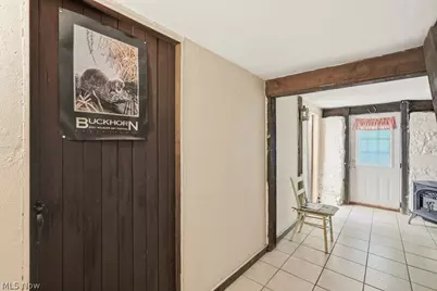 250 E Washington Street, Chagrin Falls, OH 44022 - Photo 26