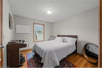 77 29th Street NW, Barberton, OH 44203 - Photo 18