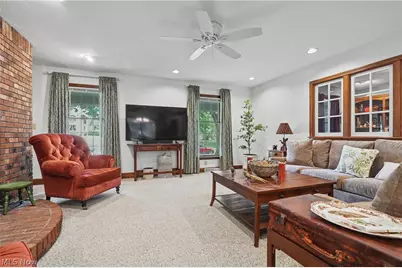 115 Queens Lane, Canfield, OH 44406 - Photo 12