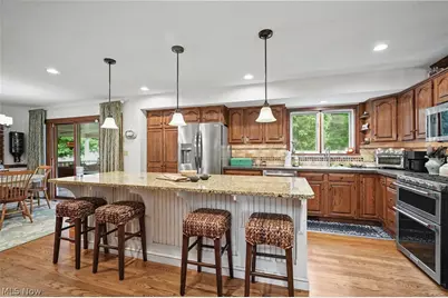 115 Queens Lane, Canfield, OH 44406 - Photo 8