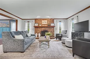 115 Queens Ln, Canfield, OH 44406 - Photo 4
