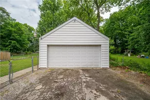 324 Melrose Ave, Boardman, OH 44512 - Photo 4