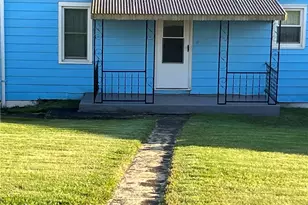 309 S 17th St, Weirton, WV 26062 - Photo 2