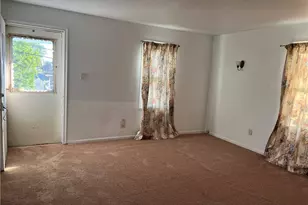 309 S 17th St, Weirton, WV 26062 - Photo 4