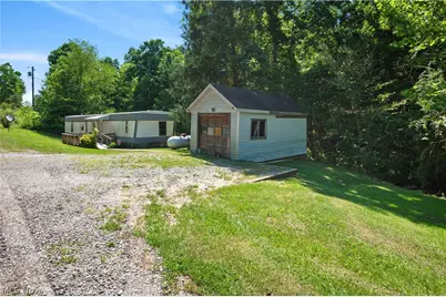 26601 Huckleberry Road, Coolville, OH 45723 - Photo 22