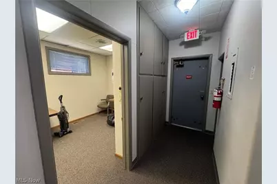 859 S Main Street, Orrville, OH 44667 - Photo 12