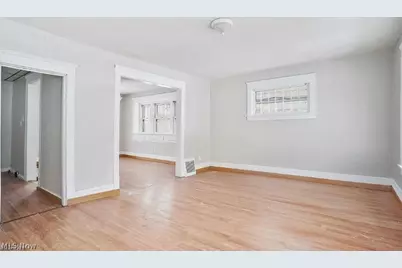 759 Fern Street, Akron, OH 44307 - Photo 8