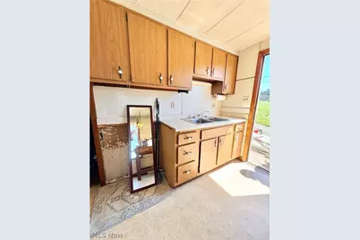 403 Summit Avenue, Mingo Junction, OH 43938 - Photo 4