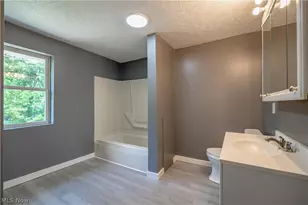 799 Fess Ave, Akron, OH 44307 - Photo 16